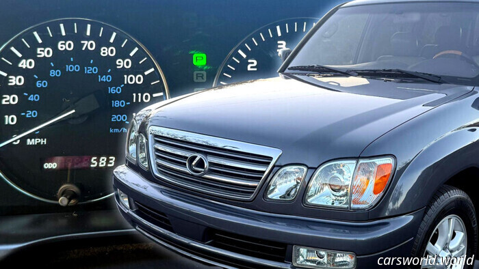 Этот Lexus LX 2003 года с пробегом 583 мили выглядит как новый с автосалона, но Carfax рассказывает другую историю | Carscoops